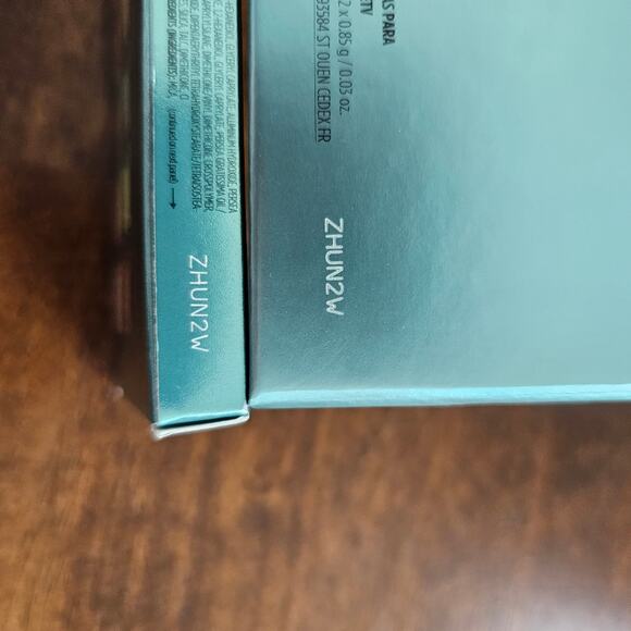 NWT Urban Decay Wild Greens Eyeshadow Pallet - Picture 13 of 13